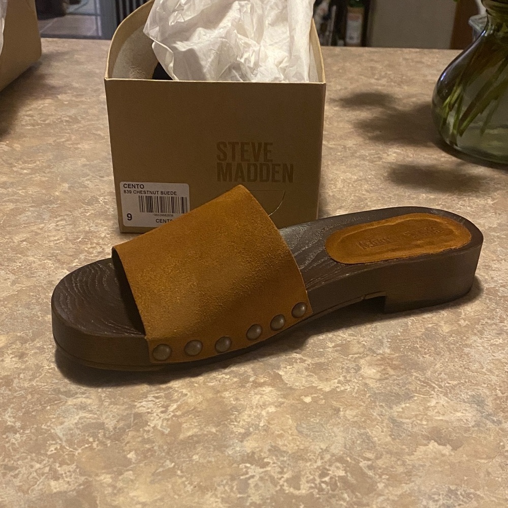 Steve Madden Chestnut Suede Slide Sandals
